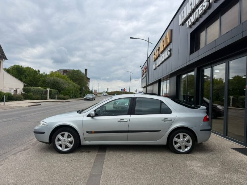 Renault Laguna 1.9 DCi 120Ch Dynamique 