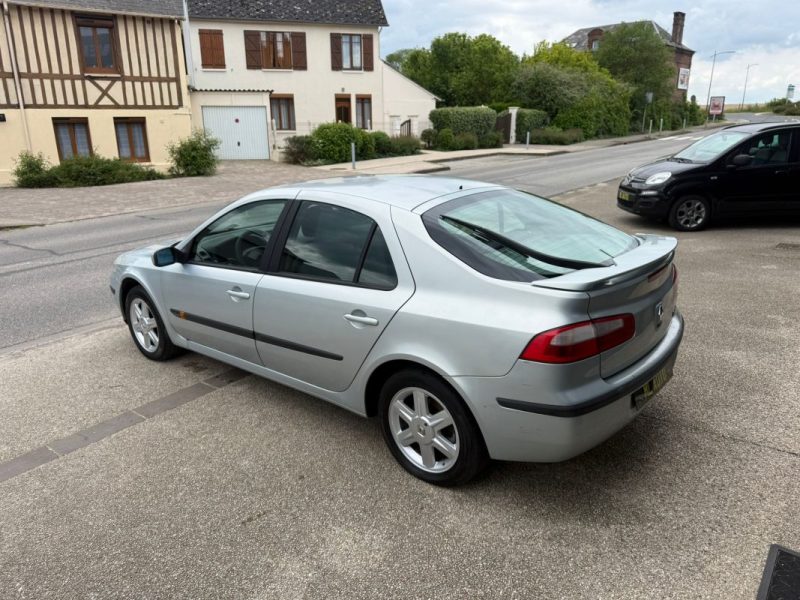 Renault Laguna 1.9 DCi 120Ch Dynamique 
