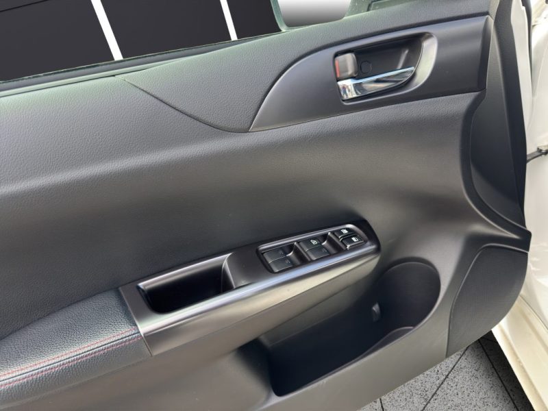 SUBARU IMPREZA 2.5 300CH STI AWD