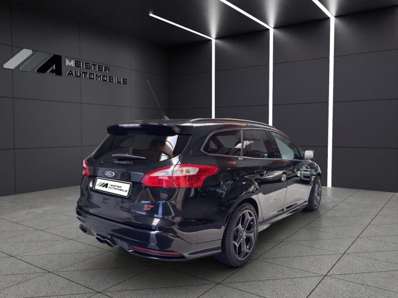 FORD FOCUS SW ST 2.0 250CH