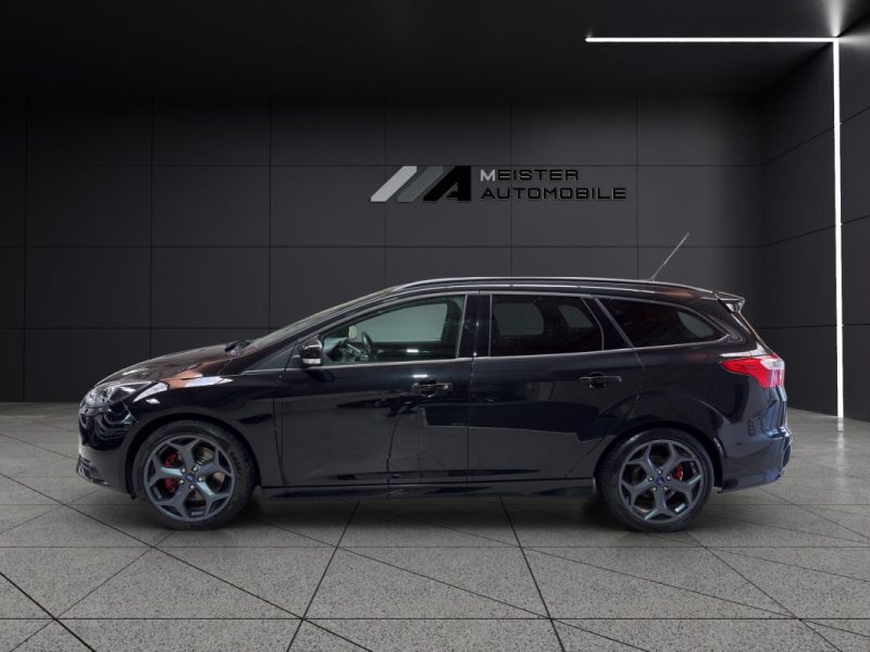 FORD FOCUS SW ST 2.0 250CH
