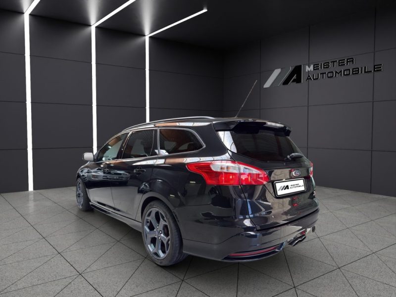 FORD FOCUS SW ST 2.0 250CH