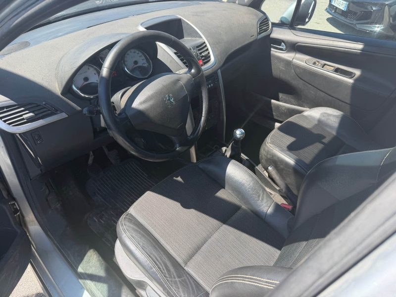 PEUGEOT 207 SW 1.6 HDI 90CH OUTDOOR GARANTIE