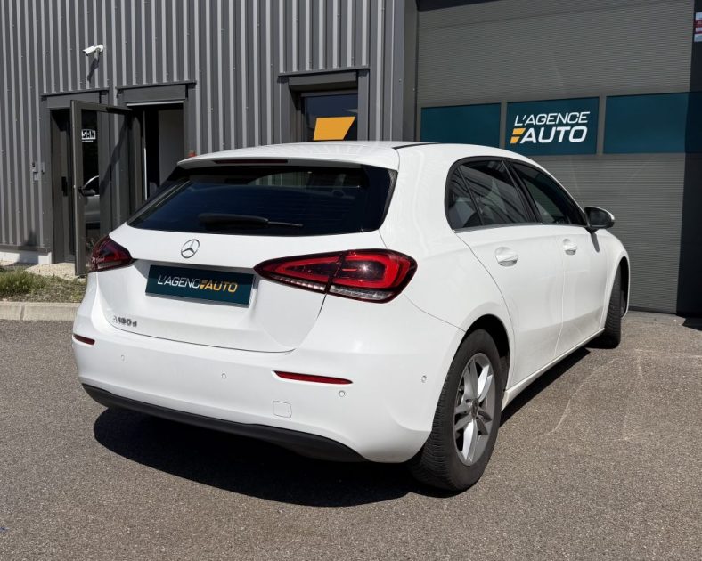 Mercedes Classe A 180 D 116CH - BOITE AUTOMATIQUE - Progressive Line 7G-DCT - ENTRETIEN COMPLET