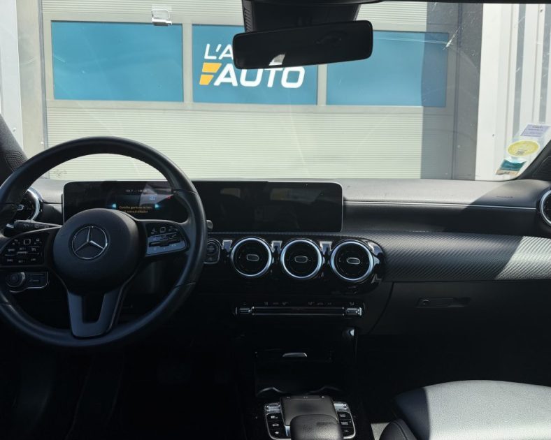 Mercedes Classe A 180 D 116CH - BOITE AUTOMATIQUE - Progressive Line 7G-DCT - ENTRETIEN COMPLET