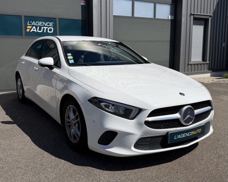 Mercedes Classe A 180 D 116CH - BOITE AUTOMATIQUE - Progressive Line 7G-DCT - ENTRETIEN COMPLET