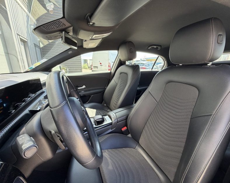 Mercedes Classe A 180 D 116CH - BOITE AUTOMATIQUE - Progressive Line 7G-DCT - ENTRETIEN COMPLET