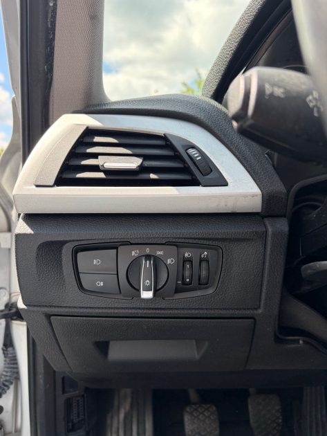 BMW SERIE 1 116I 136ch  LOUNGE  