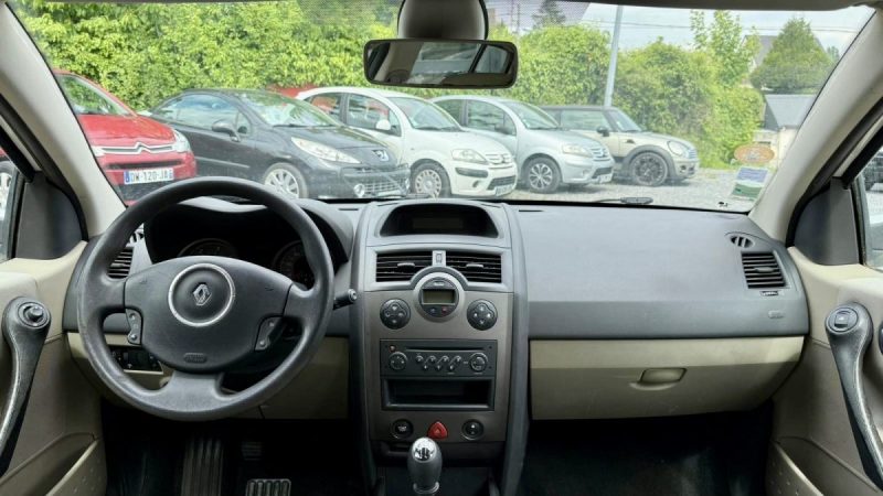 RENAULT MEGANE 1.5L dCi 105cv Pack Authentique / Révisée&Garantie