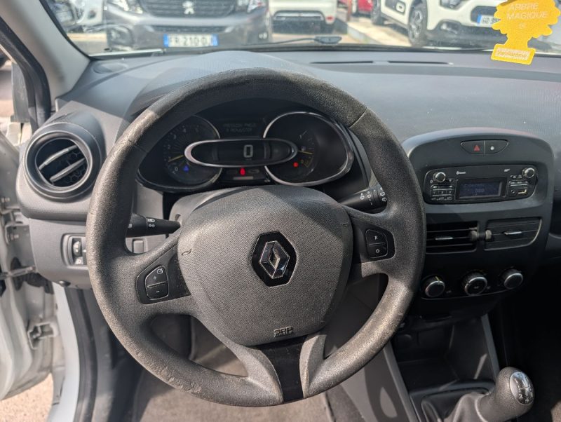 RENAULT CLIO IV SOCIETE 1.5 DCI 75 REVERSIBLE GARANTIE 3 MOIS