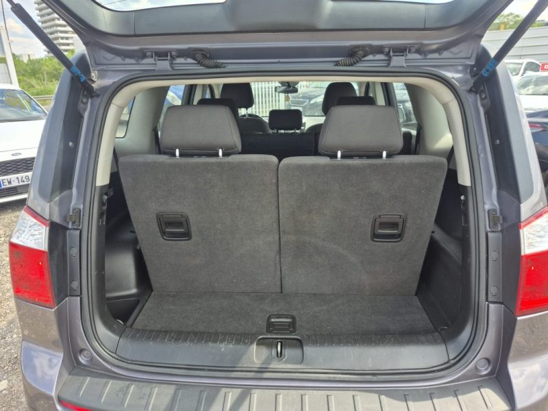 CHEVROLET Orlando  7 P 2.0 VCDI 16V 131 cv 2013