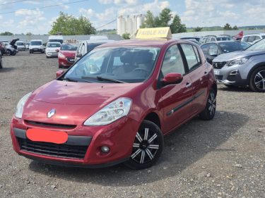 RENAULT Clio  III 5 Portes Phase 2 1.2 i 16V eco2 75 cv