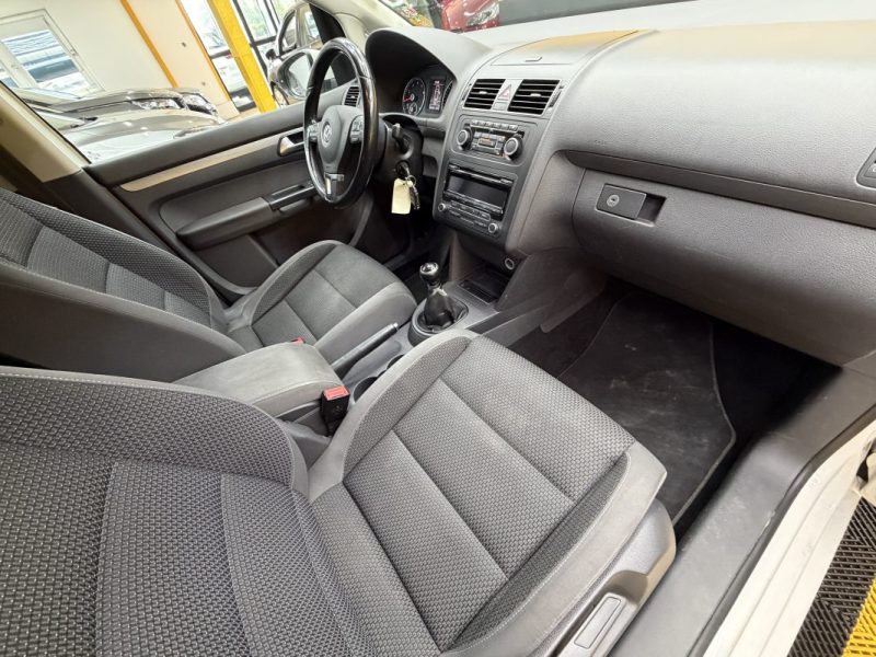 VOLKSWAGEN TOURAN  1.2 TSI 105 CH CONFORTLINE BLEUMOTION  