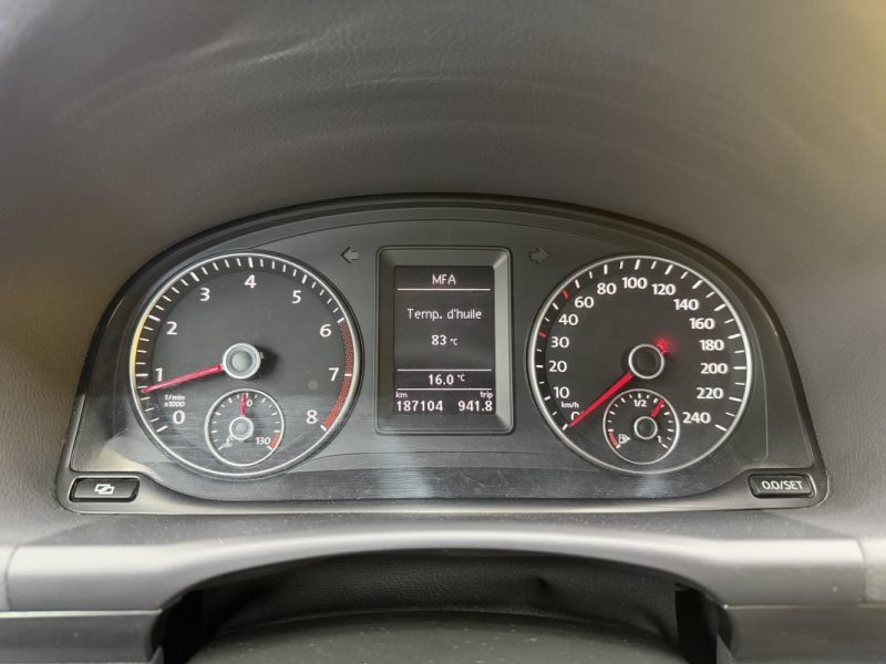 VOLKSWAGEN TOURAN  1.2 TSI 105 CH CONFORTLINE BLEUMOTION  