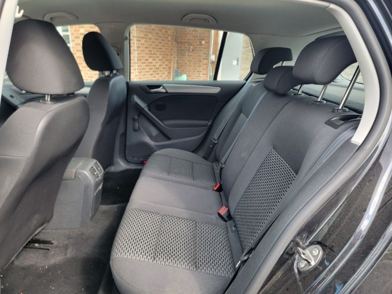 VOLKSWAGEN GOLF 1,9 TDI 105CH 2009