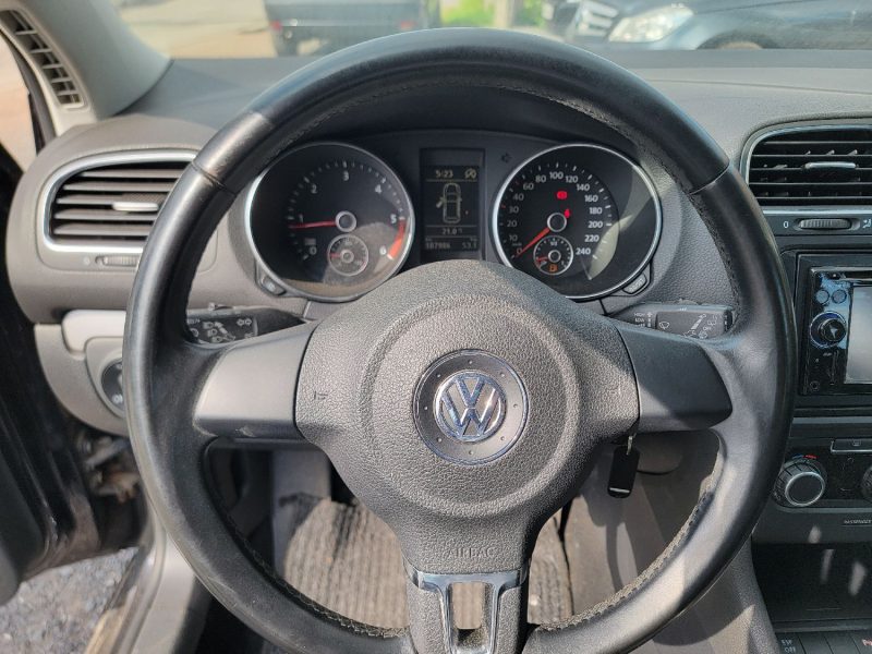 VOLKSWAGEN GOLF 1,9 TDI 105CH 2009