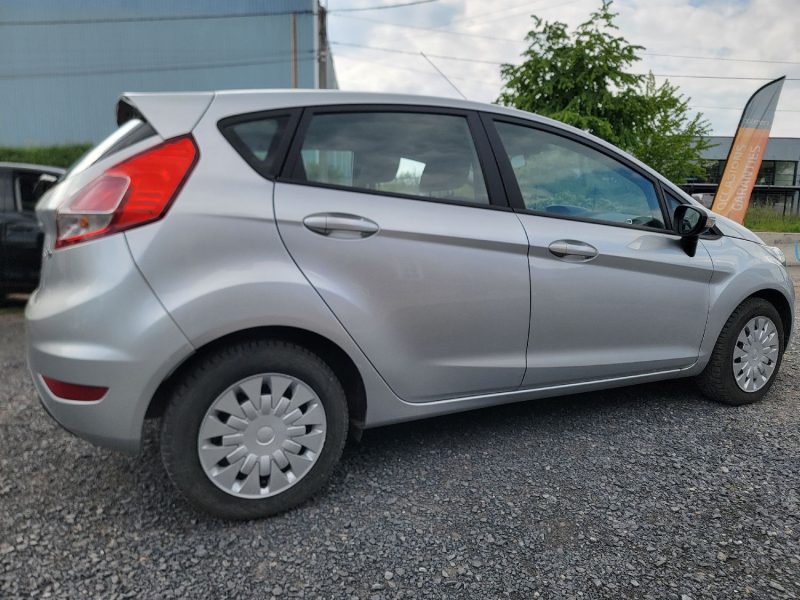 FORD FIESTA 1,6 DIESEL 92CH 2014
