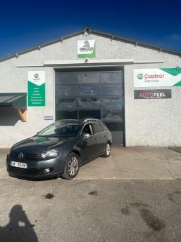 VOLKSWAGEN GOLF 6 1.6 TDI 110CH