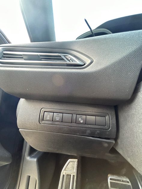 PEUGEOT 308 2.0 BLUEHDI 180CH GT EAT6