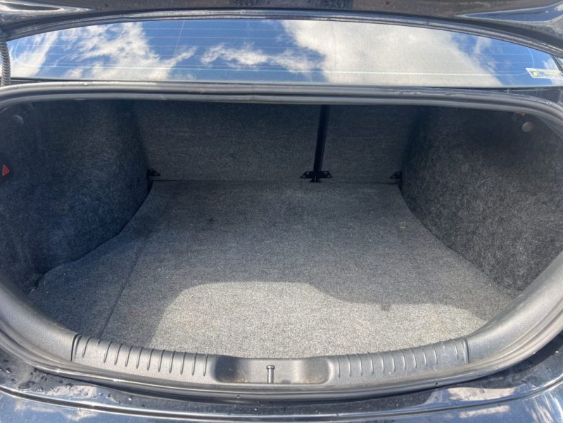 FORD MONDEO ST 220 3.0 L V6 226 ch