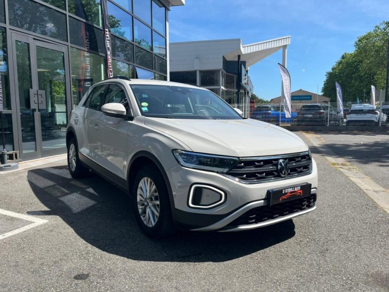 VOLKSWAGEN T-Roc Life Phase 2 2.0 TDI DSG7 150 ch Boîte auto / Première main