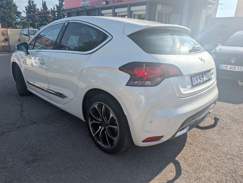 DS DS4 PURETECH 130CH SO CHIC S&S  FULL OPTION 1ERE MAIN GARANTIE 12 MOIS ENTRETIEN EXCLUSIF CIT2016