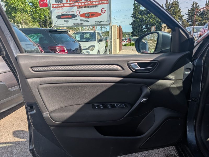 RENAULT MEGANE IV 1.5 BLUE DCI 95CH LIFE 2019 EXCELLENT ETAT APPLE CAR PLAY GARANTIE 12 MOIS