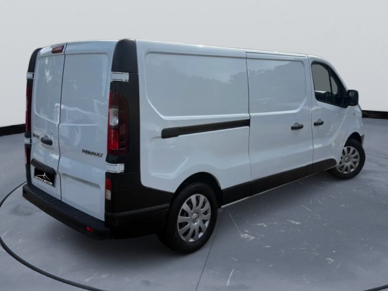 RENAULT TRAFIC III 1.6 DCI 95 TVA