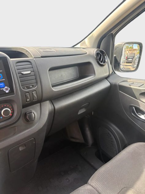 RENAULT TRAFIC III 1.6 DCI 95 TVA