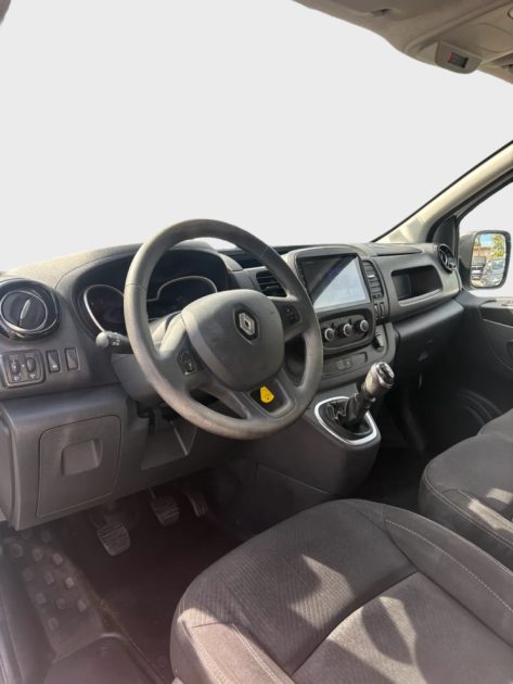 RENAULT TRAFIC III 1.6 DCI 95 TVA