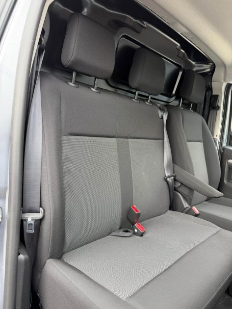 PEUGEOT EXPERT 4 M 2.0 BLUE HDI 180 EAT PH2 2025