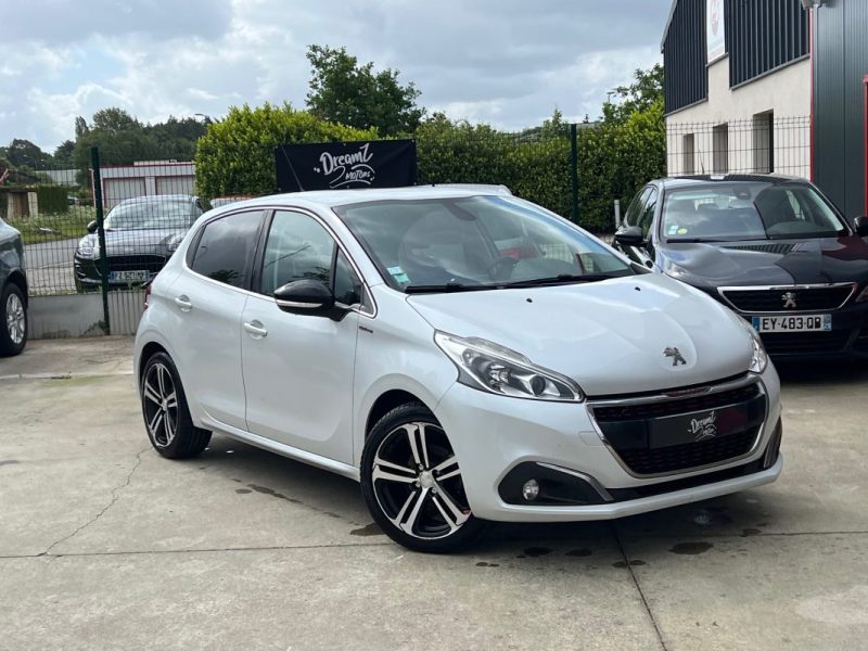  Peugeot 208 1.6 Blue-HDi GT Line / Garantie 3/12 Mois