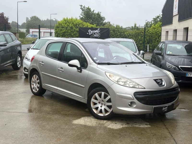  Peugeot 207 1.6 Exécutive Pack / Garantie 3/12 Mois