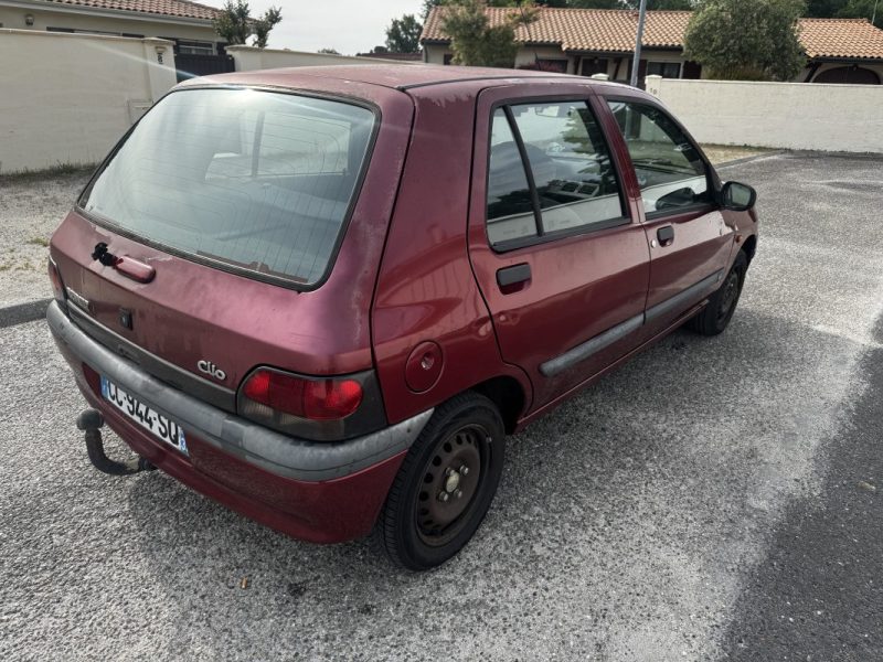 RENAULT CLIO AIDA 1.2 1997