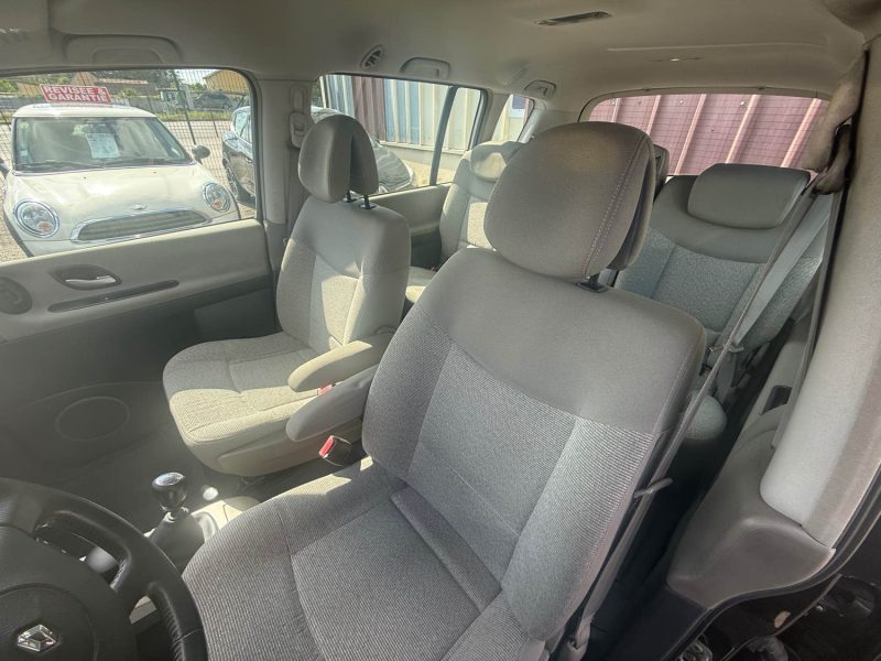 RENAULT ESPACE 4 IV 2.2 DCI 150CV 7 PLACES AUTHENTIQUE  2005