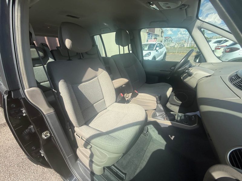 RENAULT ESPACE 4 IV 2.2 DCI 150CV 7 PLACES AUTHENTIQUE  2005