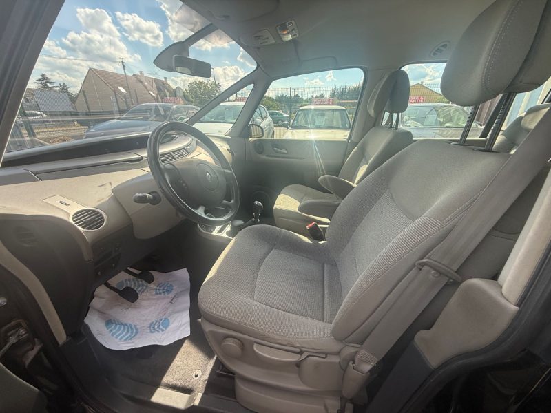 RENAULT ESPACE 4 IV 2.2 DCI 150CV 7 PLACES AUTHENTIQUE  2005