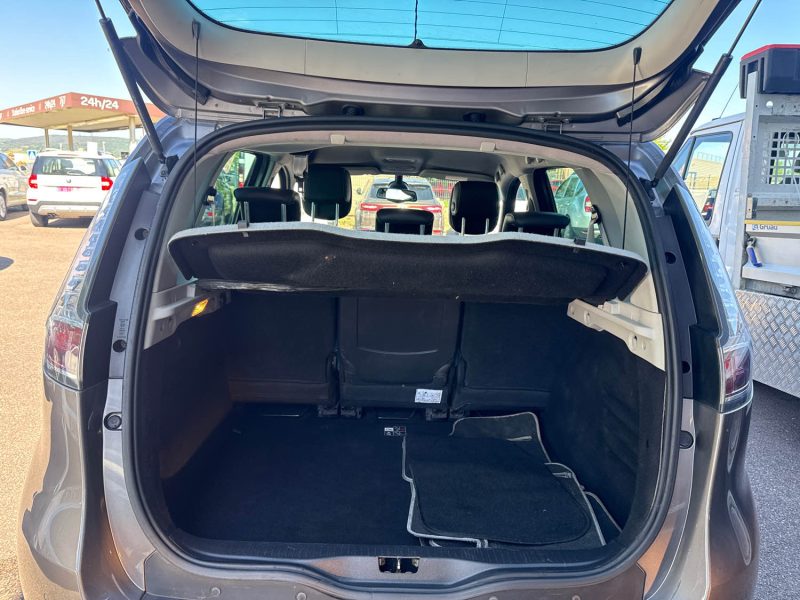 RENAULT SCENIC III 1.6 DCI 130 BOSE EDITION  