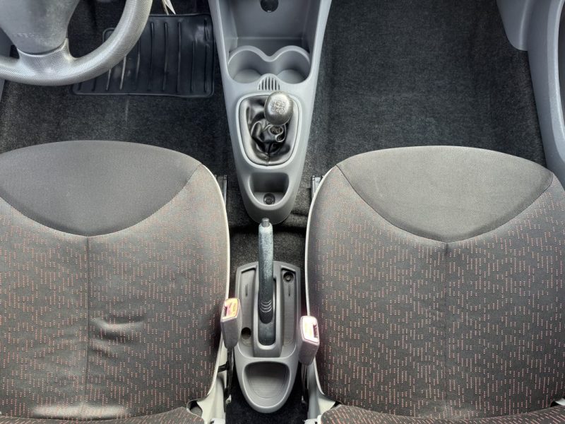 PEUGEOT 107 1.0E 12V URBAN 2009