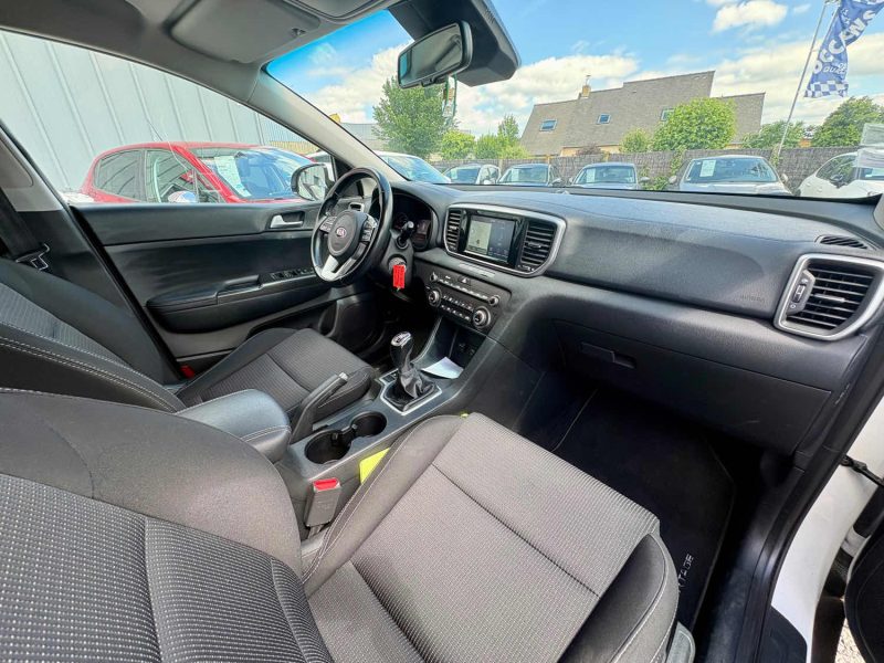 KIA SPORTAGE 