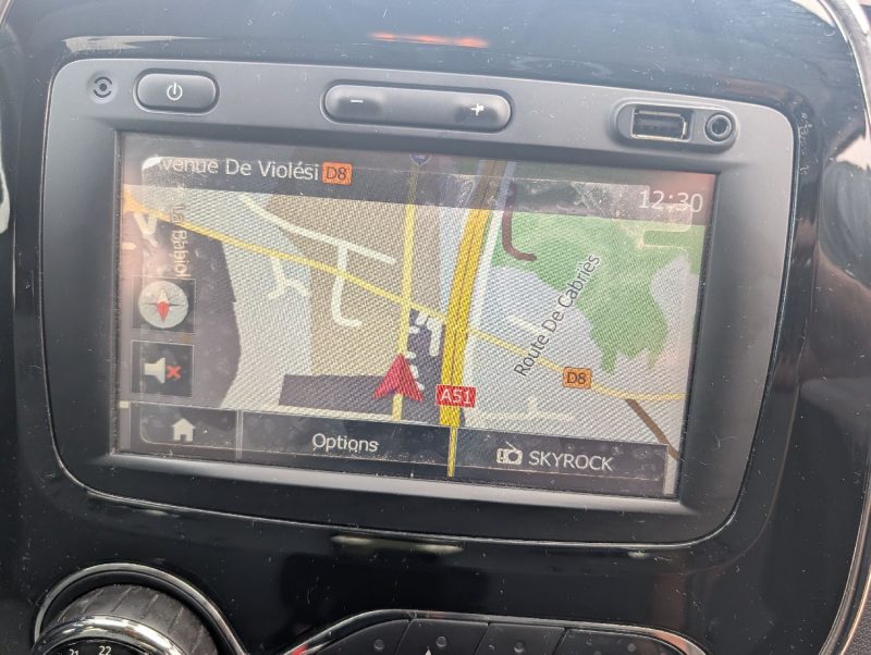 RENAULT CAPTUR 1.5 DCI 90CH STOP&START ENERGY INTENS  ULL OPTIONS EXCELLENT ETAT GARANTIE 12 MOIS
