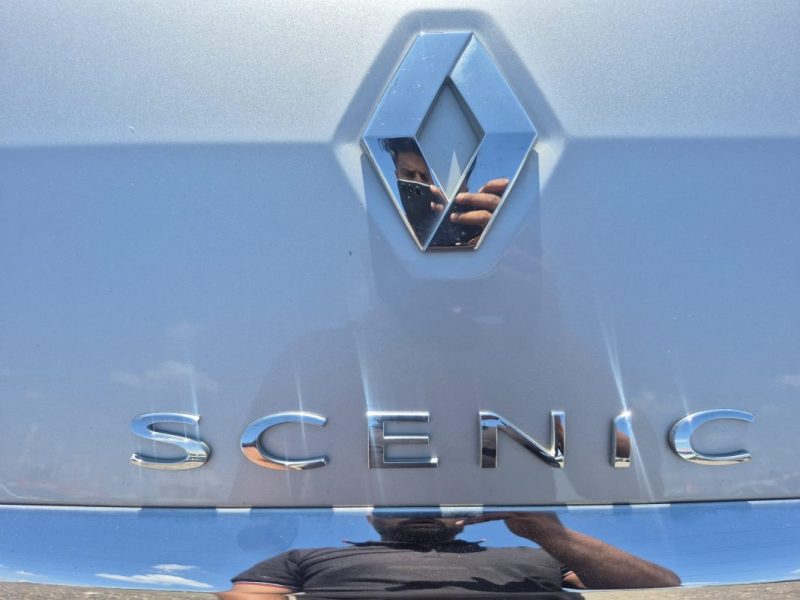 ENAULT Scénic III Phase 2 1.5 dCi FAP EDC 6 110 cv Boîte auto2013