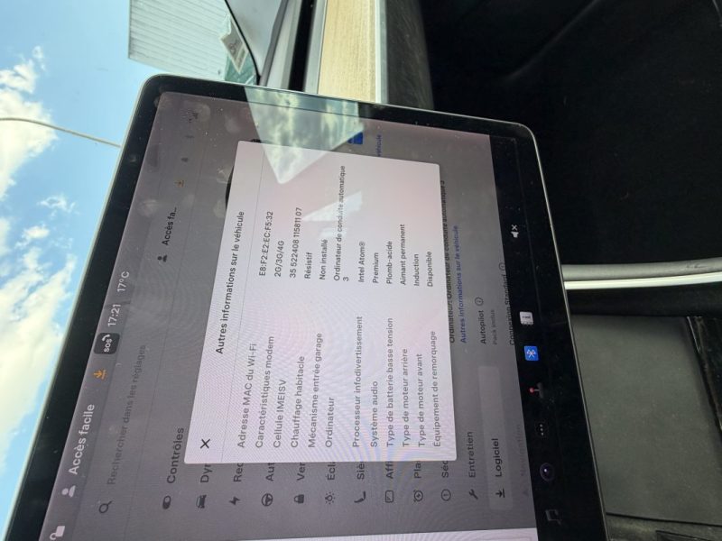 TESLA MODEL 3 PERFORMANCE DUAL MOTOR AWD 2019 ATTELAGE