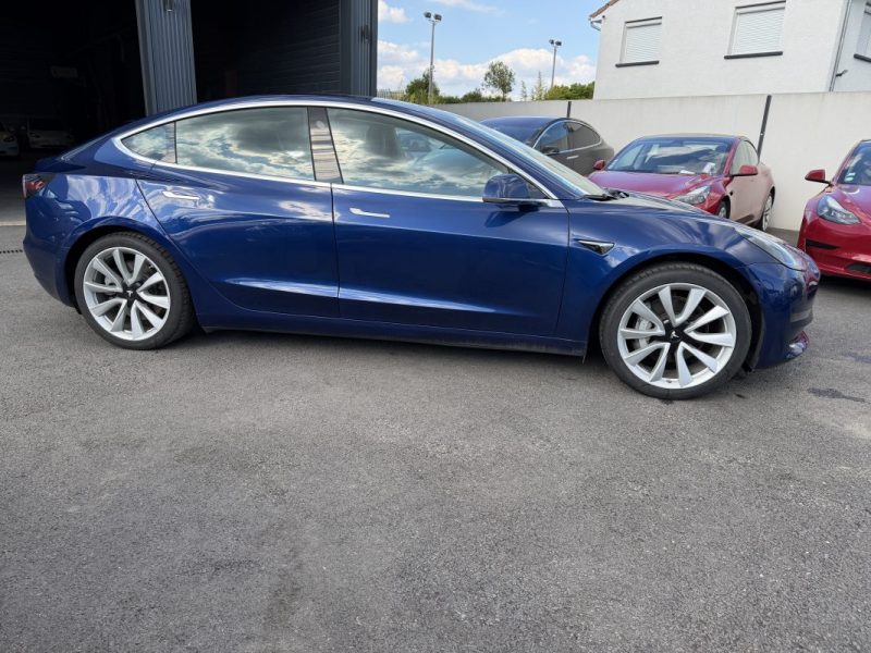 TESLA MODEL 3 PERFORMANCE DUAL MOTOR AWD 2019 ATTELAGE