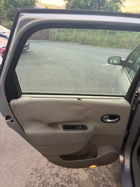 RENAULT SCENIC PACK AUTHENTIQUE 1.6 16V  113ch