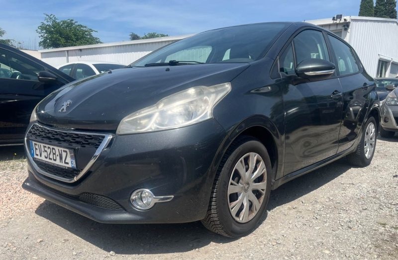 Peugeot 208 1.2 VTI 82 Ch Garantie