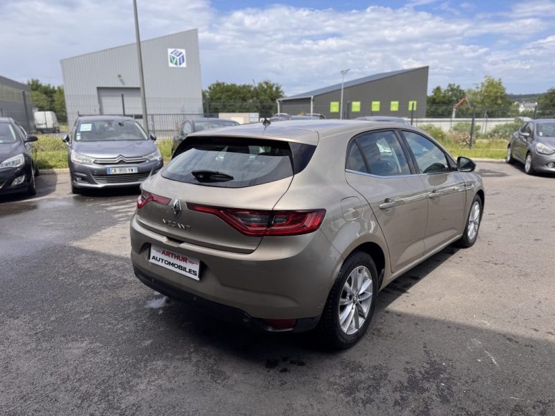 RENAULT MEGANE IV  TCE 130CH ENERGY ZEN