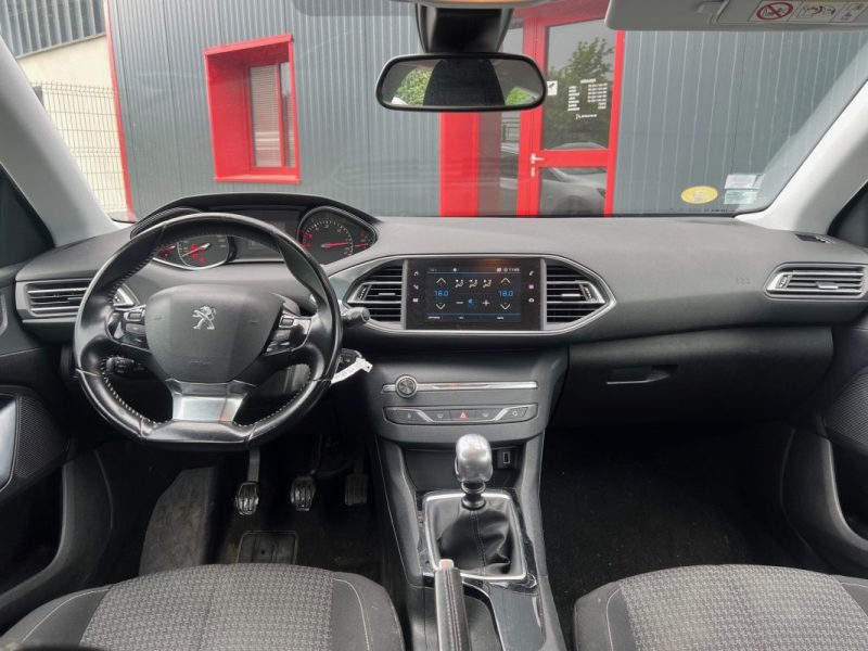 Peugeot 308 1.5 BlueHDi 130ch S&S Tech Edition / Garantie 3/12 Mois