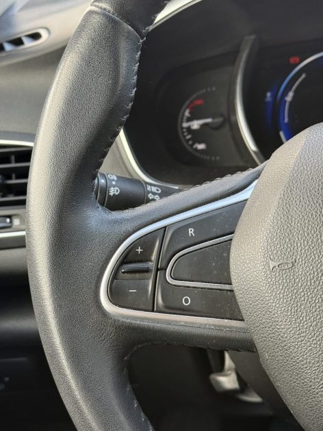 RENAULT MEGANE IV 1.2 TCE 100CH ENERGY BUSINESS 1 ERE MAIN GARANTIE 12 MOIS 