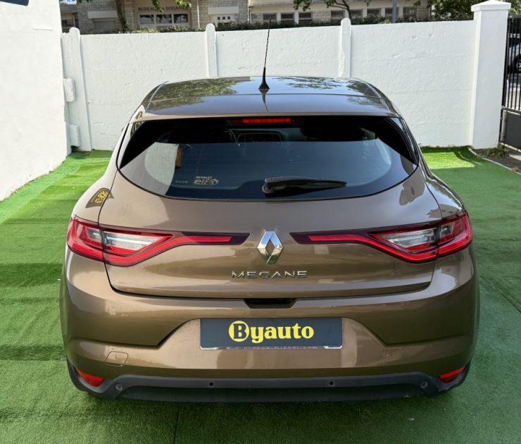 RENAULT MEGANE IV 1.2 TCE 100CH ENERGY BUSINESS 1 ERE MAIN GARANTIE 12 MOIS 